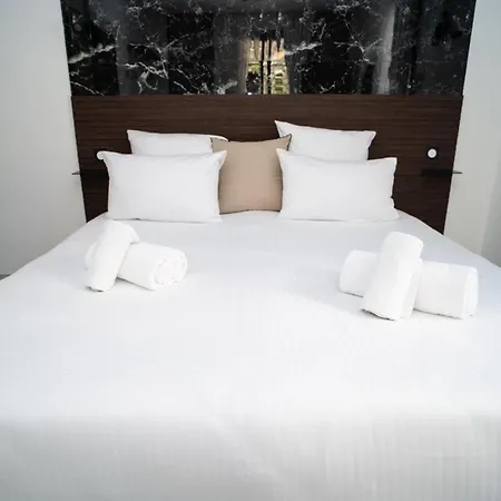 Hotel La Ora *