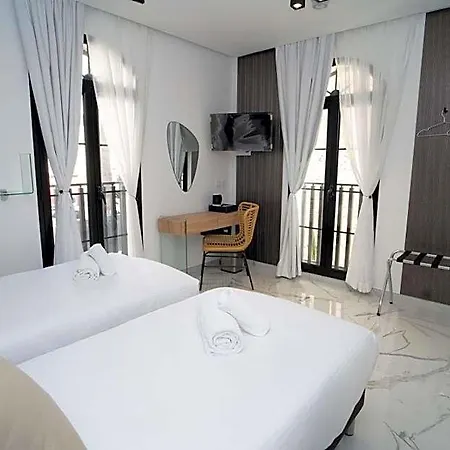 La Ora Hotel