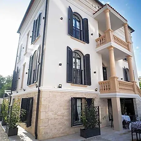 Hotel La Ora *